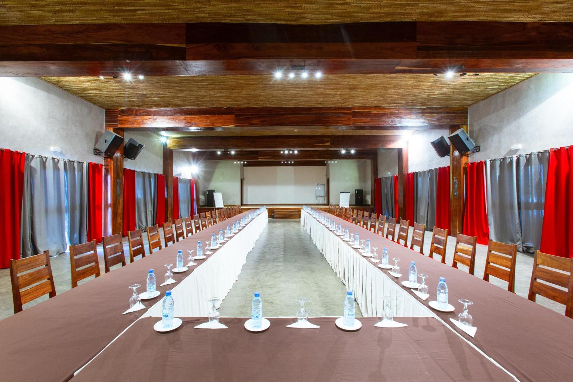 Royal Horizon Baobab Hotel Somone Exterior foto