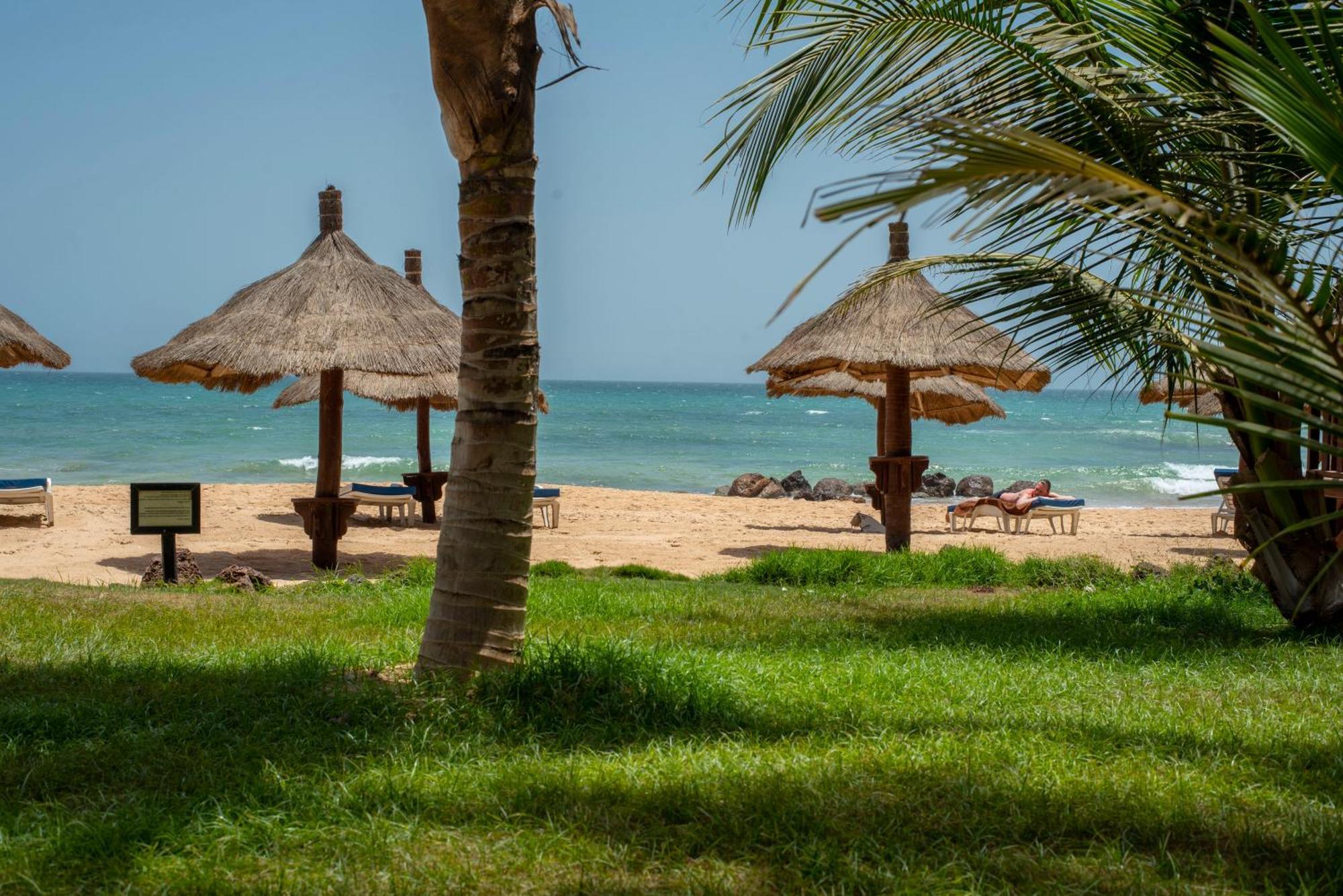 Royal Horizon Baobab Hotel Somone Exterior foto